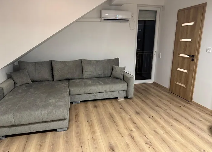 アパート Napfeny