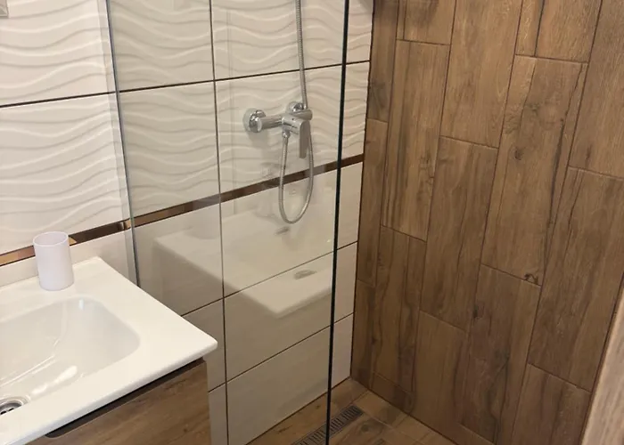 Napfeny アパート *